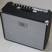 Amplificador Valvulado AcedoAudio 302 1×12 1 canal reverb